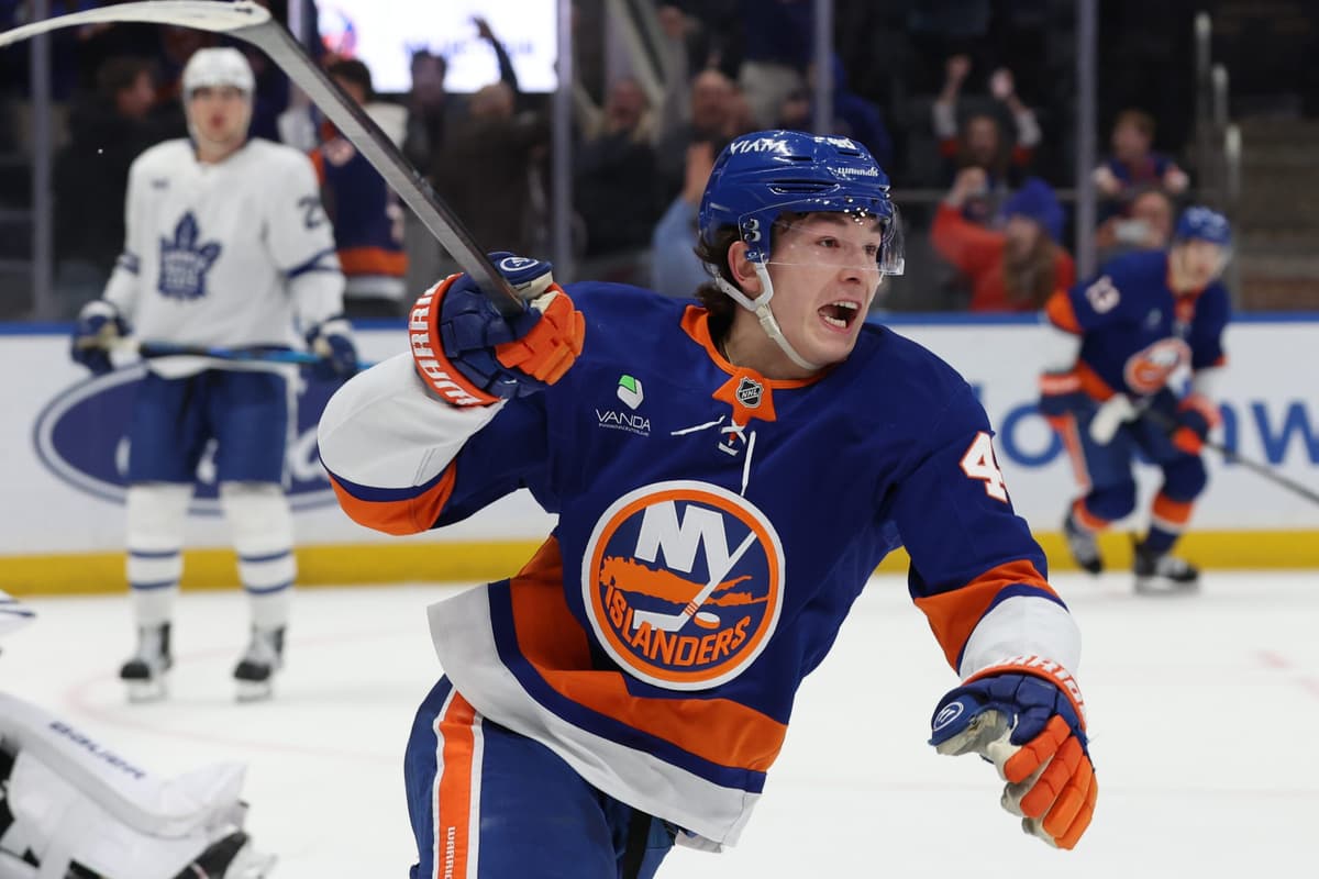 Will Islanders’ Schaefer make history tonight?