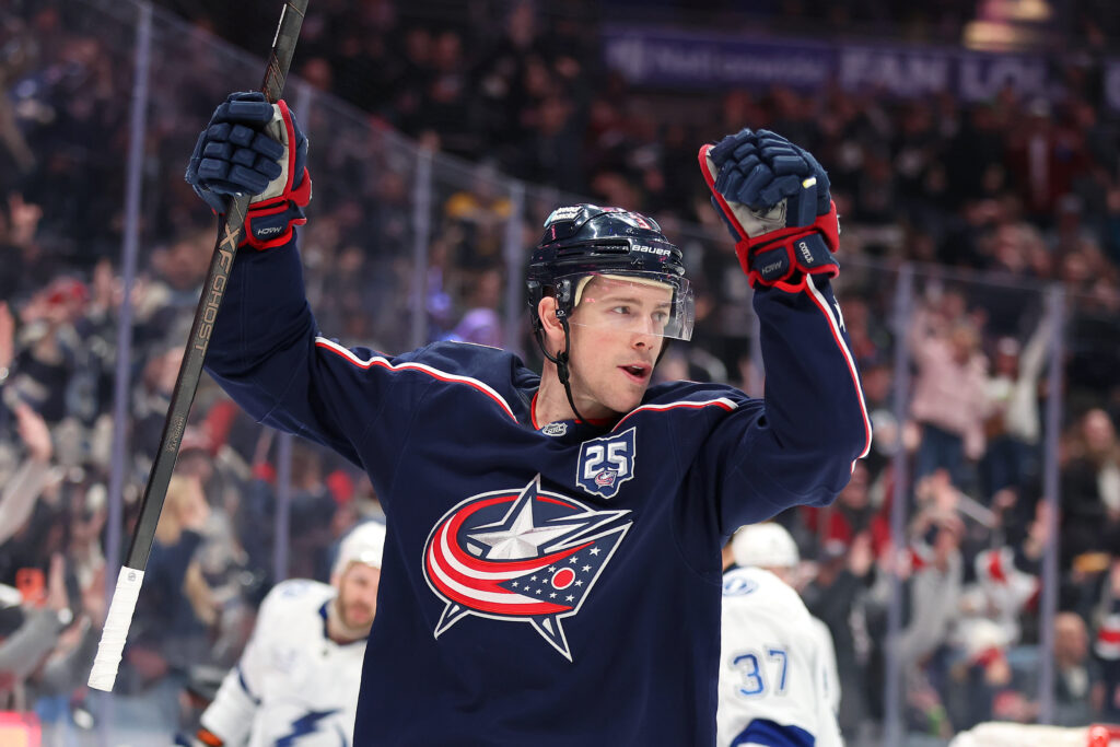 Latest On Charlie Coyle Contract Talks – Pro Hockey Rumors