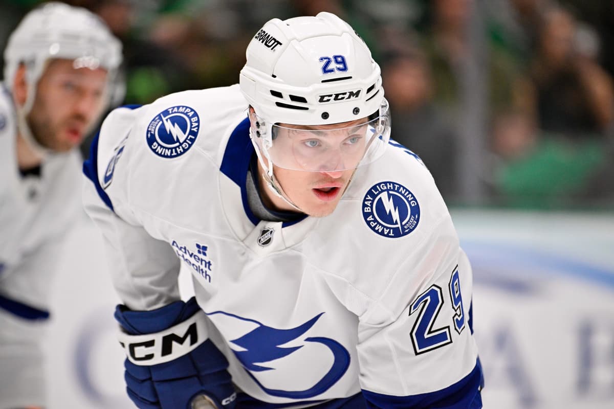 Cooper on penalty box attendant after Holmberg injury