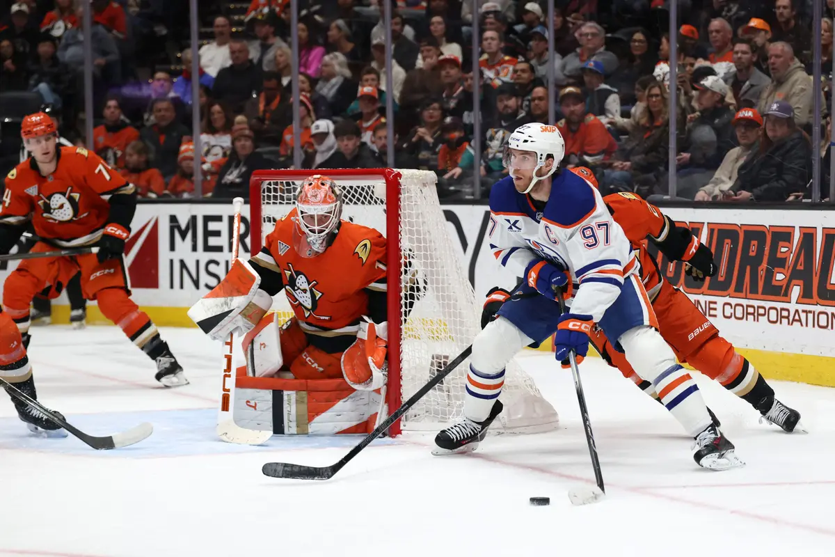 When will the Oilers play the kind of hockey they keep promising us? (8PM MT, SNW)