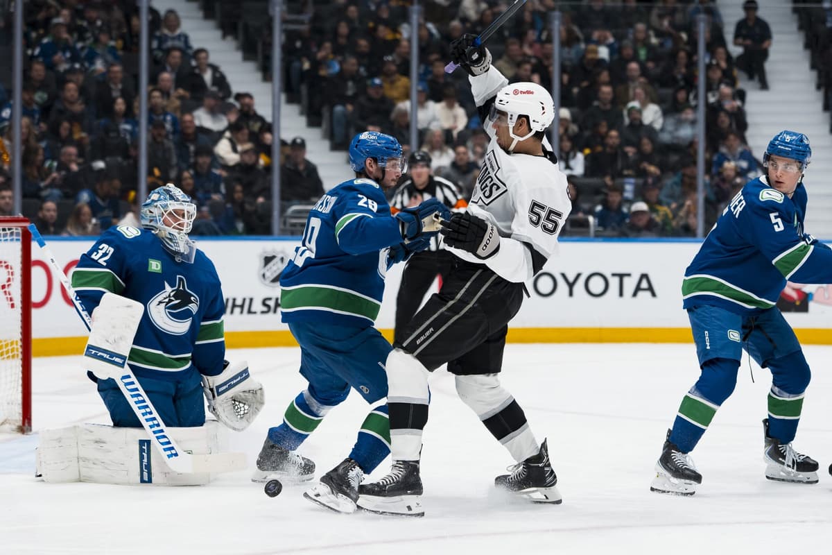 Is Marcus Pettersson really the veteran support partner Tom Willander needs?