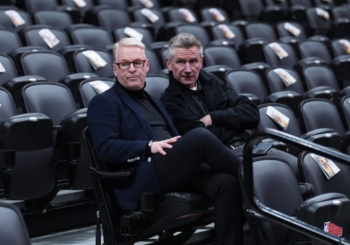 How the Maple Leafs changed under Keith Pelley: From $1,000 locker-room dinners to $96 selfies