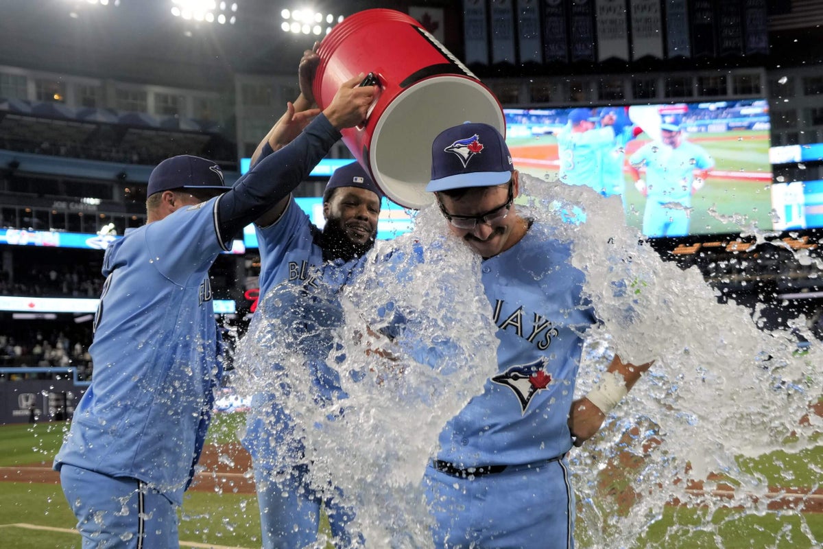 Blue Jays earn a needed win over the Dodgers, and an early-season exhale