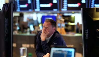 Oil prices waver, stocks fall on Trump Iran war deadline