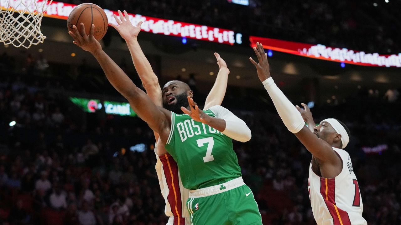 Celtics score 53 points in first quarter at Miami, setting club record for opening period