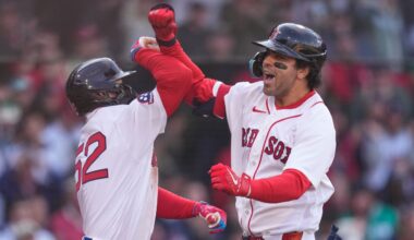 MLB Roundup: Red Sox snap five-game losing streak with win over Padres