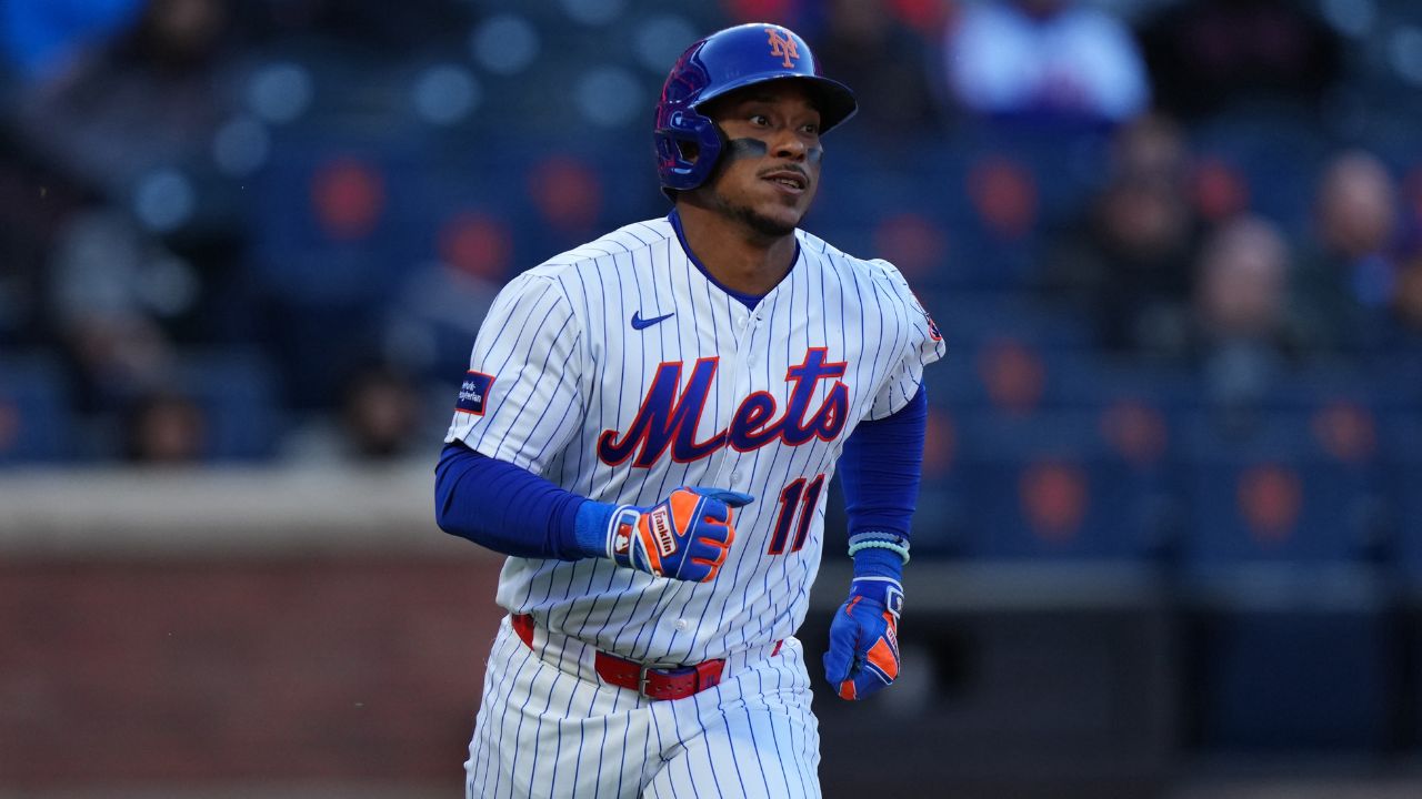 Struggling Mets place infielder Jorge Polanco on 10-day injured list with wrist contusion