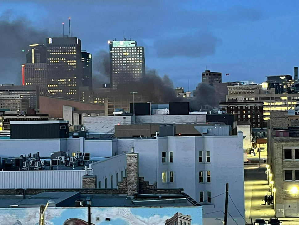 Winnipeg fire crews respond to early-morning blaze near Chinatown