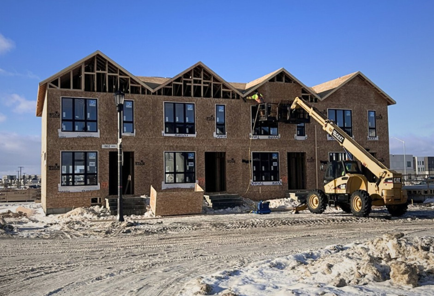 Winnipeg outpaces national housing trend with strong start to 2026