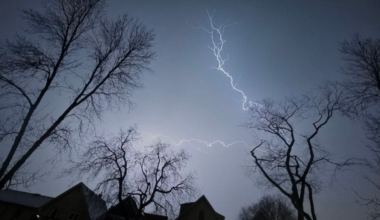Season’s first thunderstorm brings lightning, rain, and hail to Winnipeg