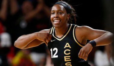Las Vegas Aces bring back Chelsea Gray on $3 million, 3-year deal