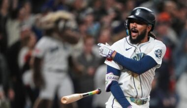Crawford caps Seattle Mariners rally with RBI single in 9th to beat reeling Houston Astros