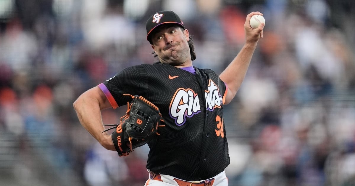 Robbie Ray pitches San Francisco Giants past Philadelphia Phillies to stop 4-game slide
