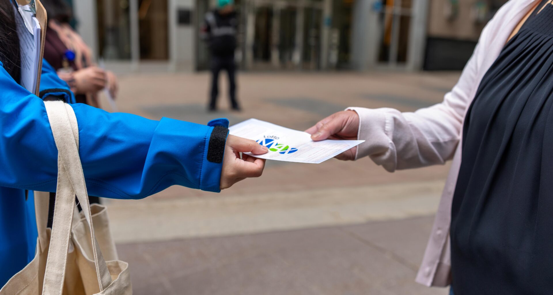 What would you do if you won? LOTTO MAX pop-up hits Calgary streets - DiscoverAirdrie.com