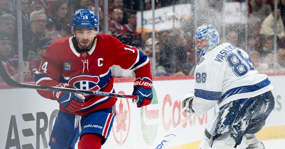 Montreal Canadiens to face Tampa Bay Lightning in first round of NHL playoffs with home ice still in play