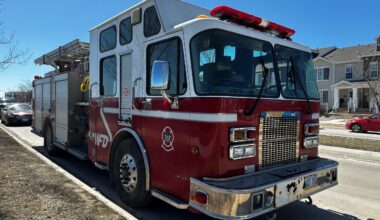 Winnipeg firefighters respond to fire on Selkirk Ave