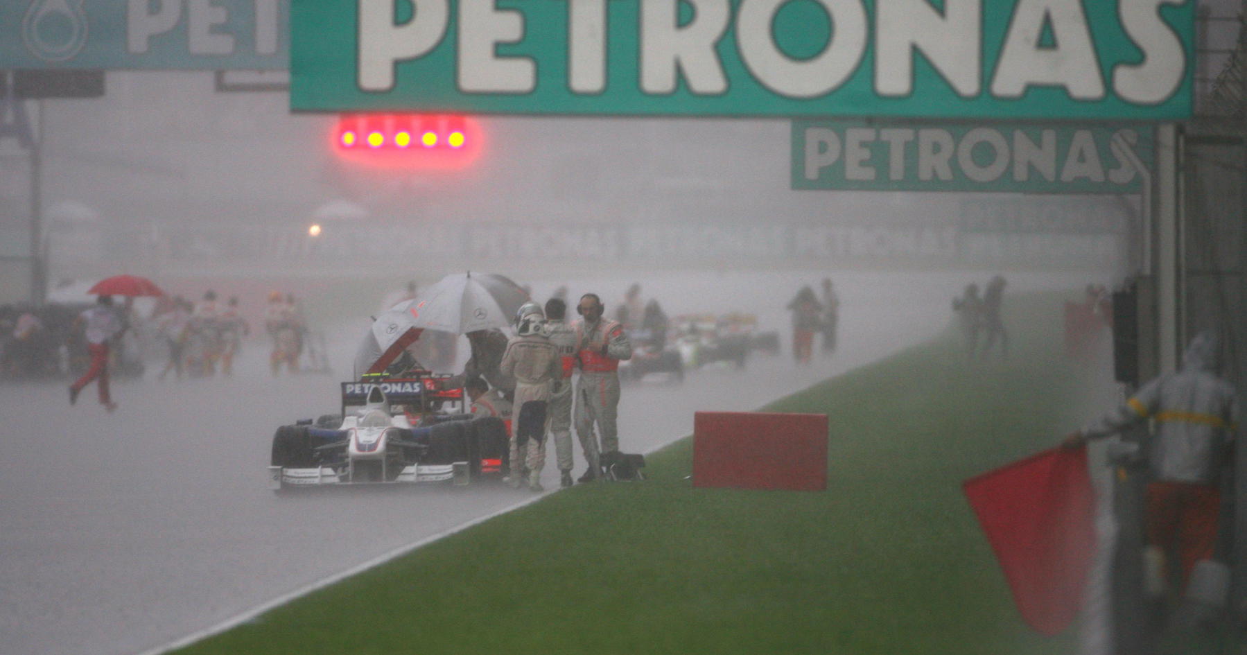 Torrential monsoon forces F1 into race abandonment - Throwback