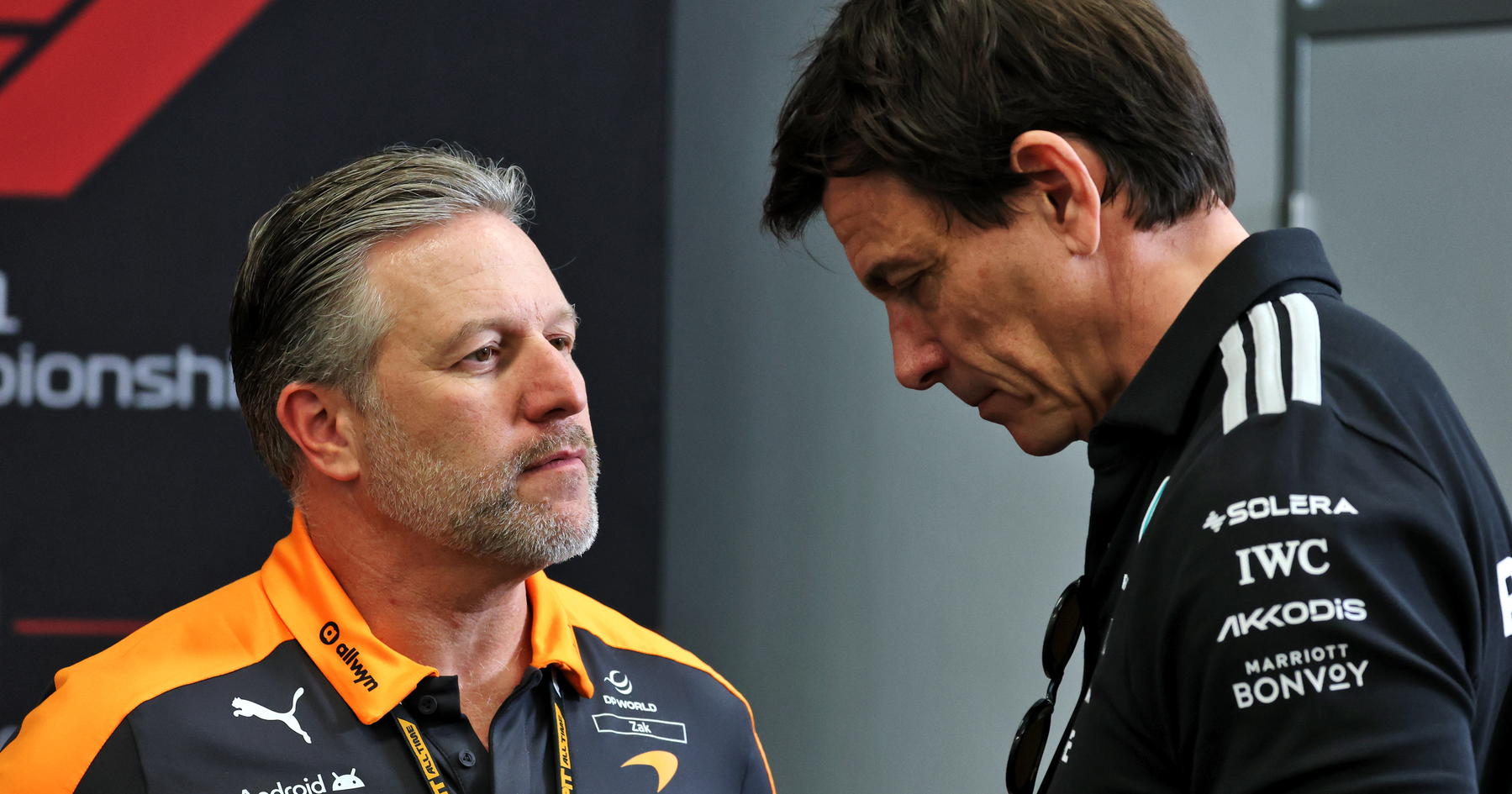 McLaren 'frown upon' co-ownership in F1 amid rampant Mercedes-Alpine speculation