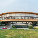 Timber Structure Pedestrian Bridge of Yitaiyipin Garden / GREEN ARCHITECTS + gad - Exterior Photography, Balcony