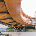 Timber Structure Pedestrian Bridge of Yitaiyipin Garden / GREEN ARCHITECTS + gad - Image 4 of 33