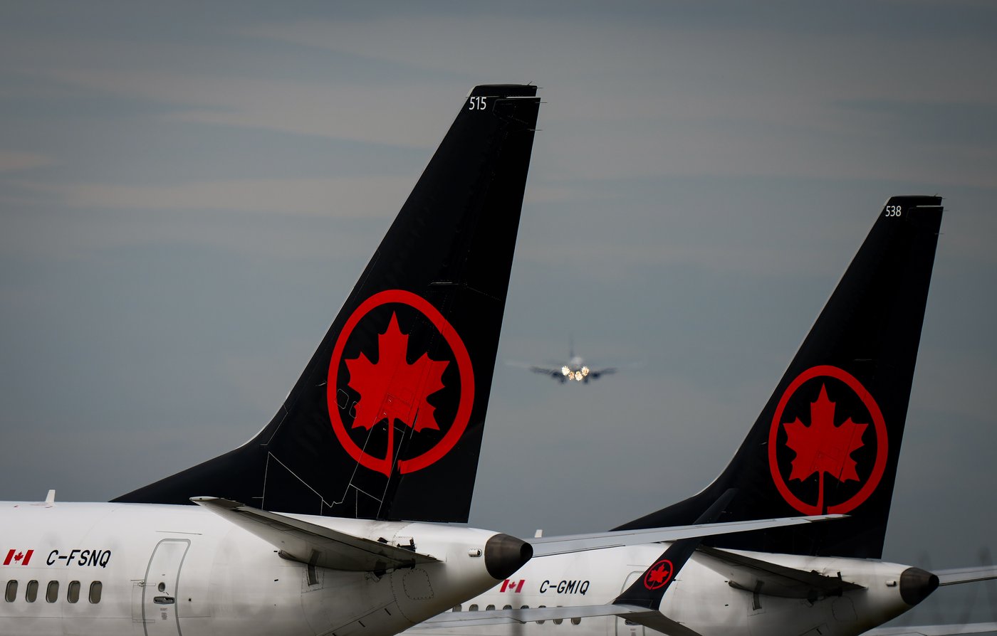 Air Canada jet forced into emergency climb after near‑miss with U.S. flight at JFK airport