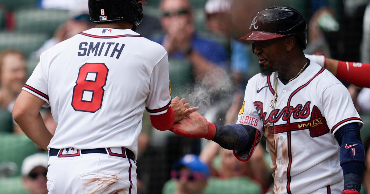 Baldwin, Sale lead Braves to 5-1 win over struggling Athletics
