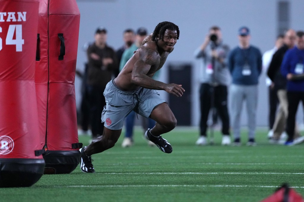 Arvell Reese running drills at Ohio State Pro Day.