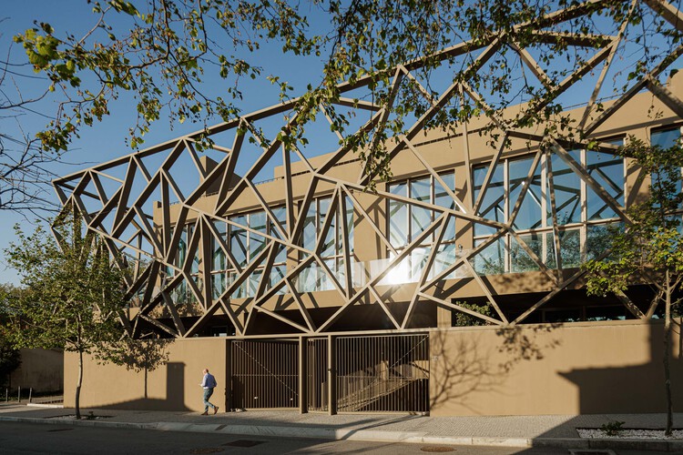 Granja Assembly / Lousinha Arquitectos - Image 1 of 51