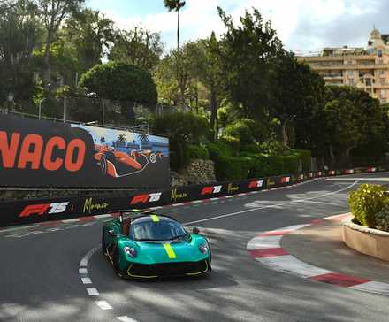 Aston Martin Valhalla Monaco (4)