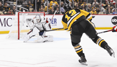 Hayes cuts the deficit | NHL.com