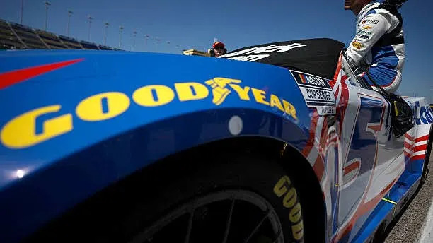 Kyle Larson enters his car during qualifying for the NASCAR Cup Series at Kansas Speedway. (Photo by Sean Gardner/Getty Images)Photo by Sean Gardner/Getty Images