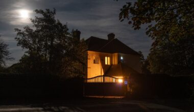 Study unpicks the science of ‘haunted’ houses and why we find some buildings so unsettling