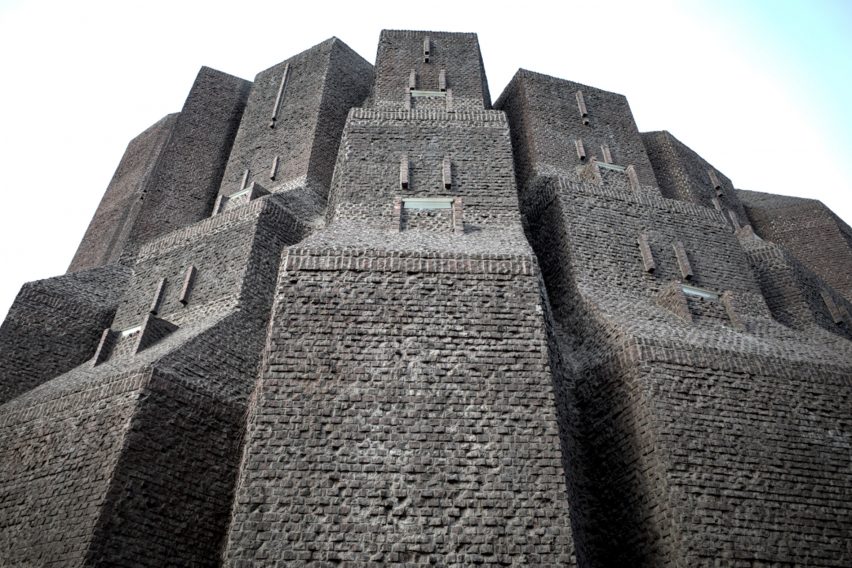 Kyungdong Presbyterian Church, Seoul, by Kim Swoo-geun