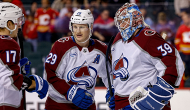 MacKinnon scores 53rd goal of season, Avalanche hold off Flames