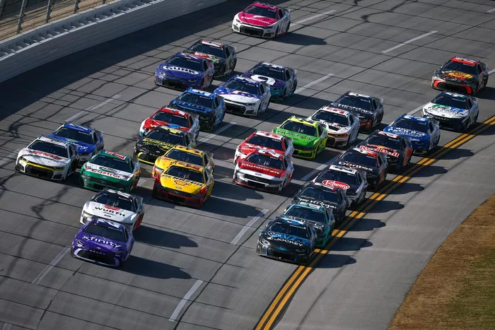 Bubba Wallace, 23XI Racing, Ross Chastain, Trackhouse Racing