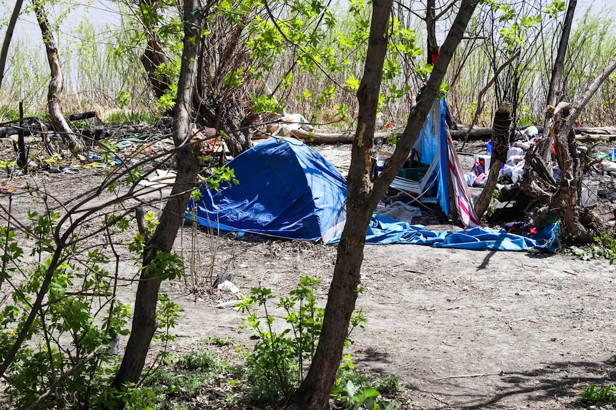 City staff reject idea of designated homeless encampment in Winnipeg
