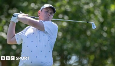 Bob MacIntyre playing a shot at The Masters