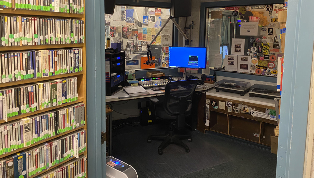 Future of Canada's campus radio stations in doubt