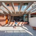 © Alexandre Zelinski TT Houses / PJV Arquitetura - Interior Photography, Wood, Brick, Beam