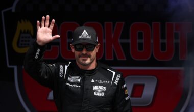 Casey Mears to reach 500th career NASCAR Cup start in new deal with Beard Motorsports