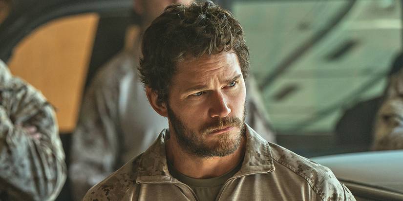 Chris Pratt listening at a briefing in Terminal List Dark Wolf.