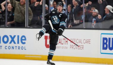 Keller caps comeback in OT, Mammoth defeat Oilers