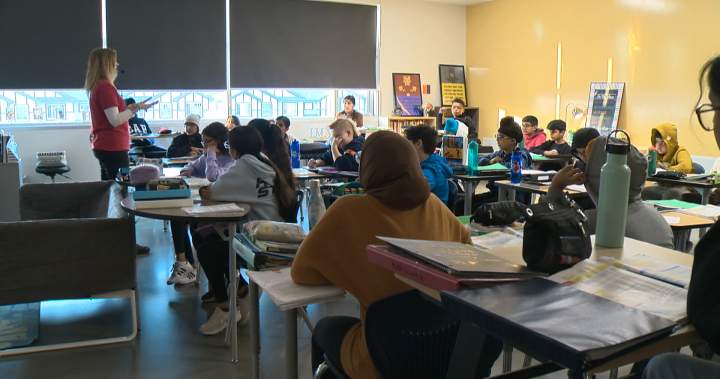 Alberta to mandate teachers be balanced on all issues, pushing neutrality in schools