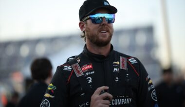 Who is racing at Rockingham this weekend?