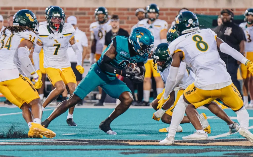 Canadian REC Malick Meiga signs NFL undrafted free agent contract with Carolina Panthers: sources