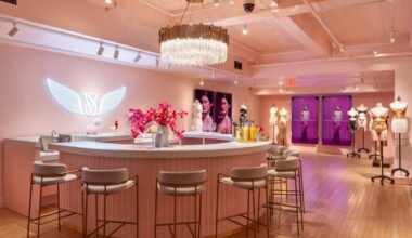 CrownTV powering Victoria Secret store’s digital signage experience