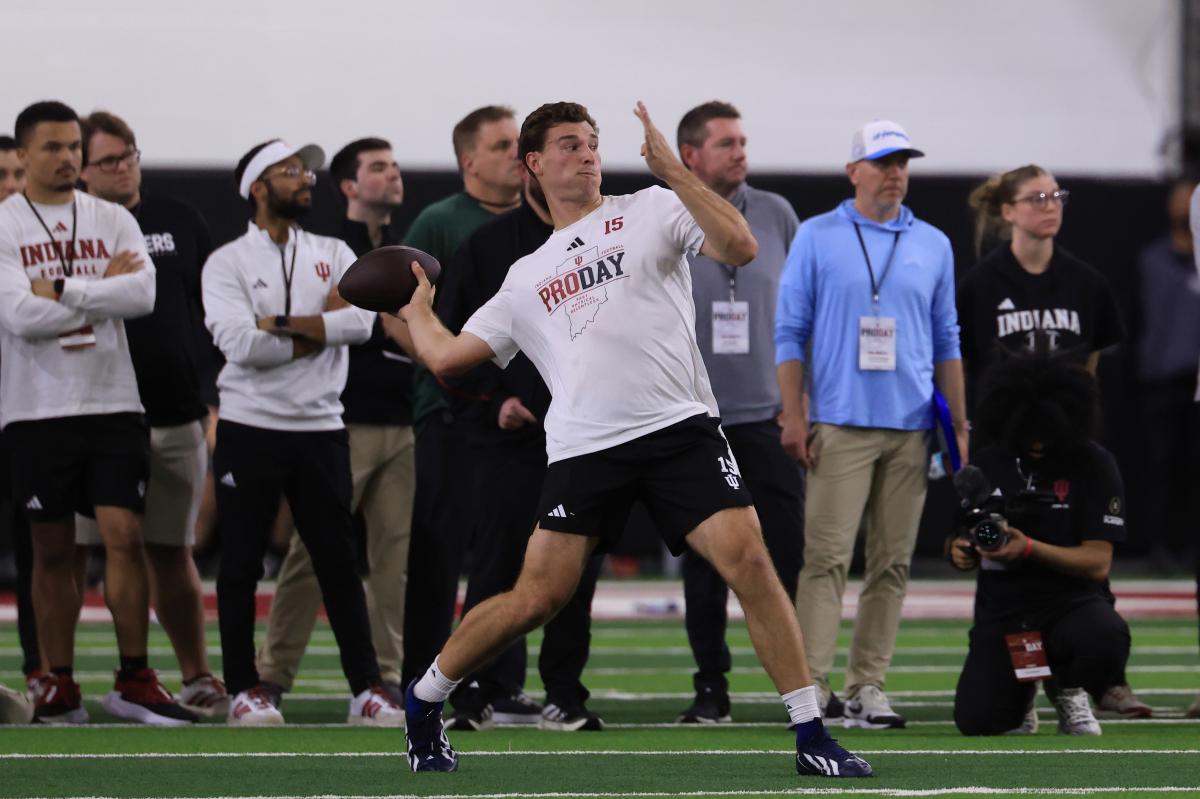 Fernando Mendoza wows during Pro Day weeks before NFL draft