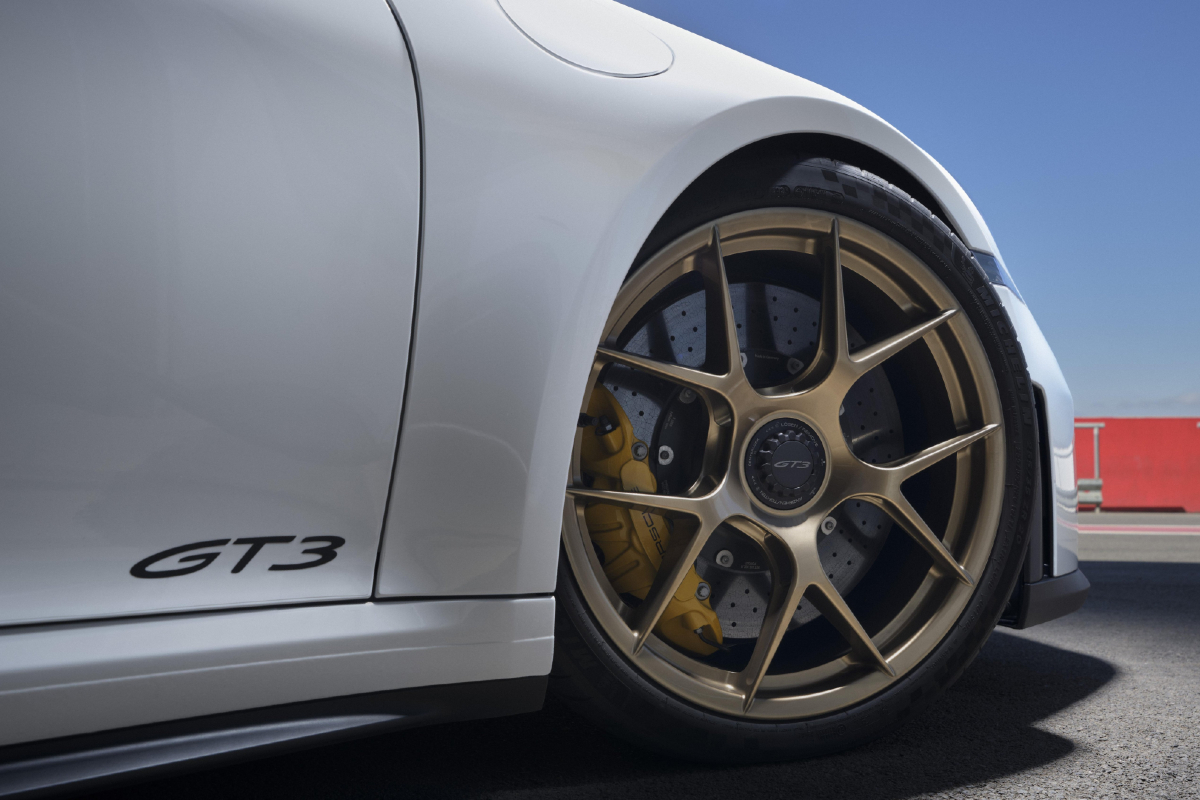 Porsche 911 GT3 Cabriolet teased ahead of April 14 reveal