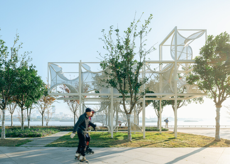 Curly Cube / People's Architecture Office - Exterior Photography