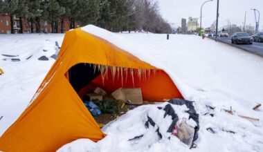 Montreal neighbourhood to hold vigil after unhoused migrant found dead - Montreal